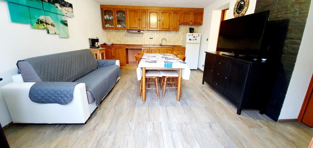 Appartamento Porto Frailis Tortoli Exterior photo